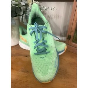 Hoka One Clifton 9 Running Shoes Green Lime Size US 10.5 UK 10